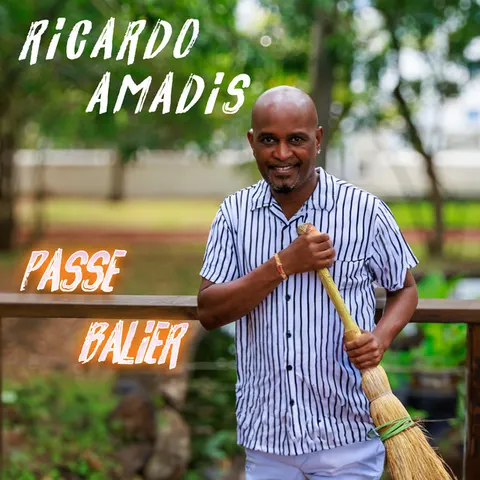 PIROS — Ricardo Amadis